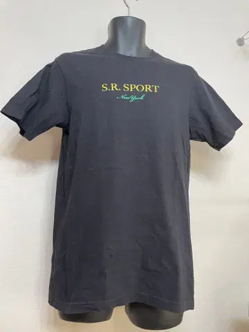 Sporty & Rich 스포티 & 리치 티셔츠