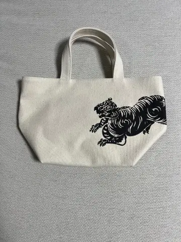 토라야 토라야 토트백