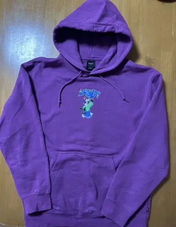 HUF 퍼플 후드티 캐릭터 그래픽