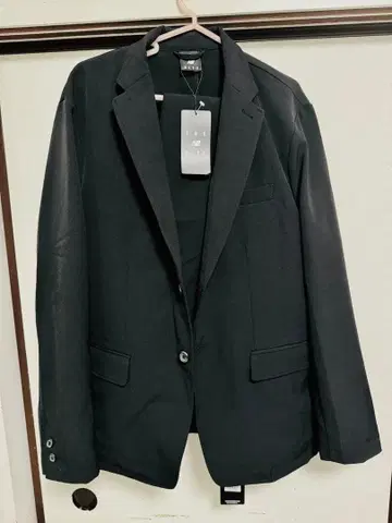 택 포함 새상품 뉴발란스 더 시티 상하의 세트