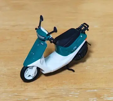 절판 초기형 Dio 디오 AF18 그린 캡슐 토이 가챠 스쿠터