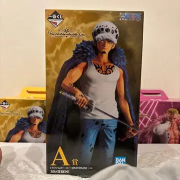 트라팔가 로 MASTERLISE A상 피규어