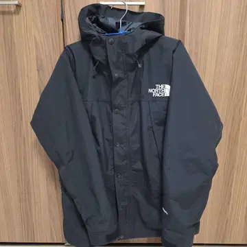 [ 미사용품 ] THE NORTH FACE 마운틴 라이트 자켓 블랙