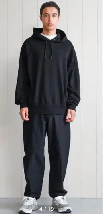 H BEAUTY&YOUTH 나일론 벌룬 테이퍼드 팬츠