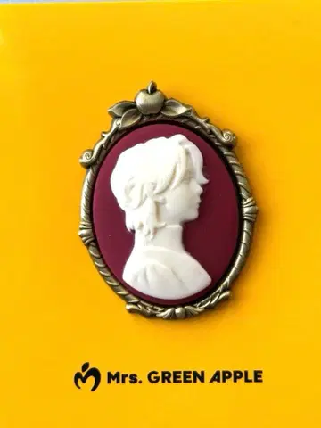 Mrs. GREEN APPLE 브로치