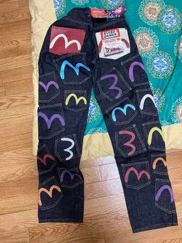 EVISU 메니 포켓 32 x 33