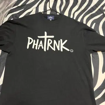 PHATRNK 블랙 T셔츠 L 사이즈