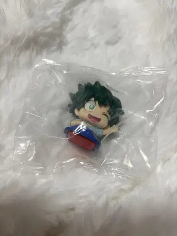 미도리야 이즈쿠 캡슐 토이 피규어