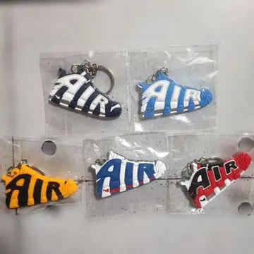 스니커즈 모양 러버 키링 5개 세트