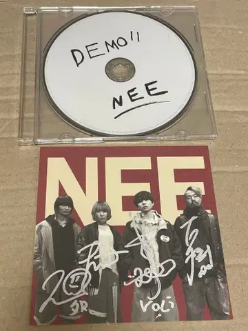 NEE DEMO11 친필 사인