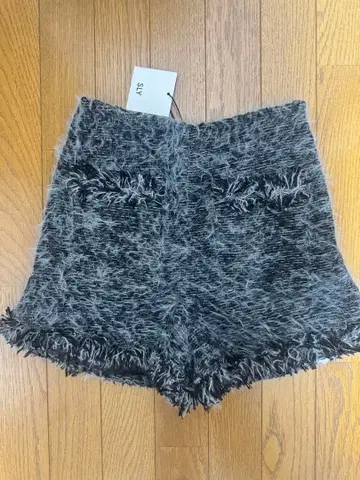 SLY FLUFFY TWEED 숏팬츠