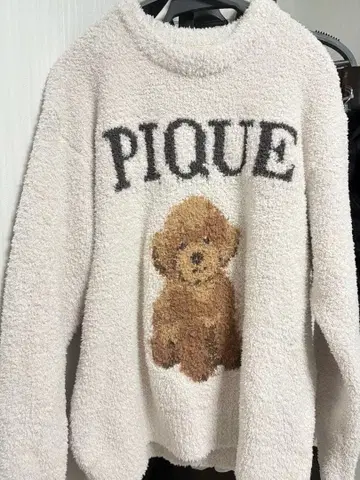 젤라또피케 토이 푸들 풀오버