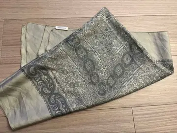 POMANDERE 페이즐리 무늬 스톨