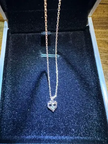 하트 모양 펜던트 목걸이