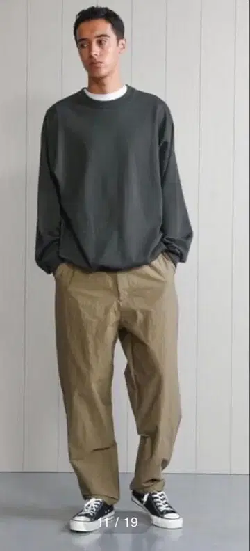 H BEAUTY&YOUTH NYLONBALLOONTAPEREDPANTS