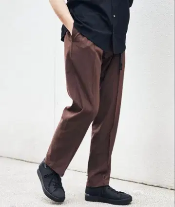 새상품급 그라미치 스트레치 멜란지 트로피컬 팬츠 센터 크리즈 L 브라운