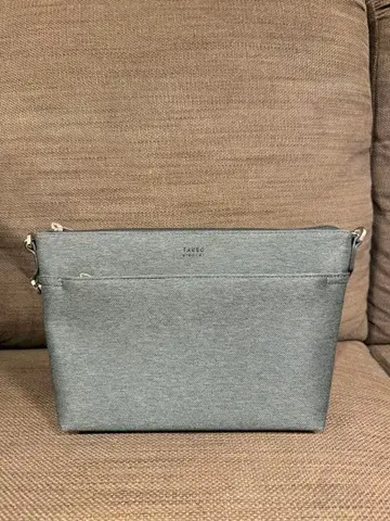 [ 거의 새상품 ] TAKEO KIKUCHI 그레이 숄더백