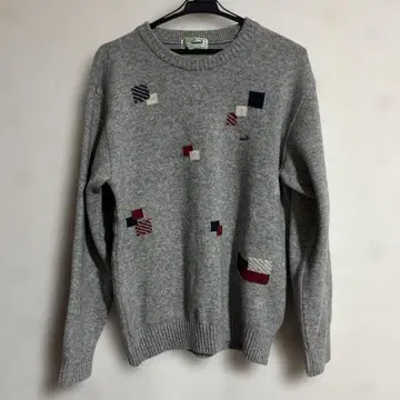 크로커다일 니트 그레이