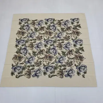 대형 스카프 꽃무늬