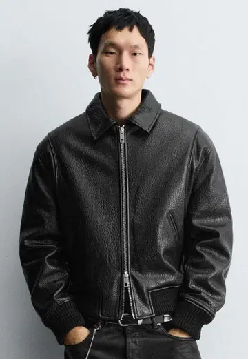 [ 완판템 ] ZARA 인조 가죽 퍼프 자켓 L 사이즈