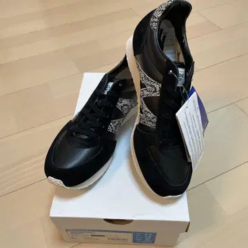 MIZUNO MR1 블랙/화이트 일본제 뱀 패턴