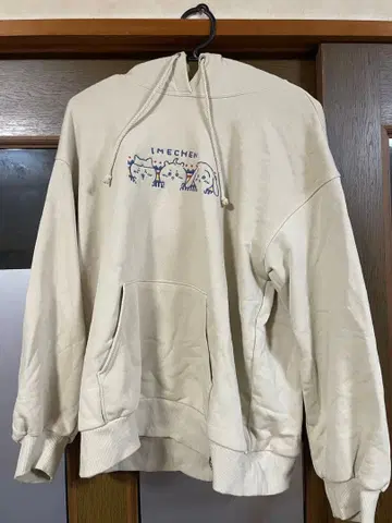 GU 베이지 치이카와 (먼작귀) 후드티