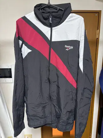 Reebok (리복) 트랙 자켓 & 트랙 팬츠 셋업