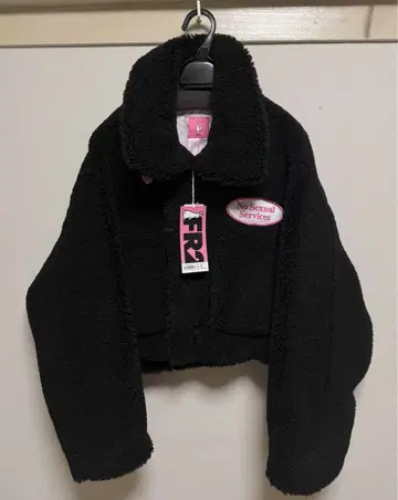 미사용 새상품 완판템 #FR2 매실 숏 보아 자켓 쇼핑백 포함