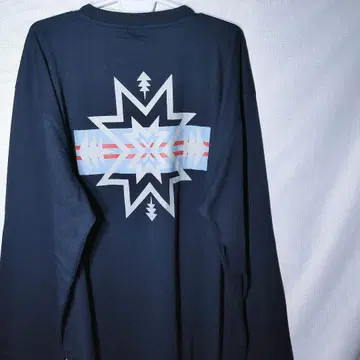 새상품 롱 T 6L 네이티브 민족 패턴 백 프린트 긴팔 티셔츠