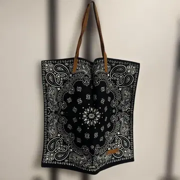 반다나 패턴 에코백