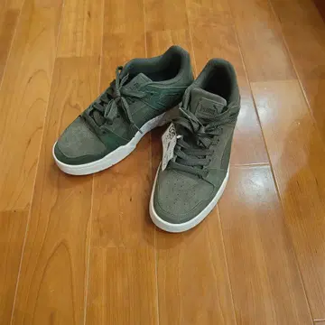 [ 27.0cm 새상품 ] 푸마 슬립스트림 스웨이드 스니커즈 PUMA