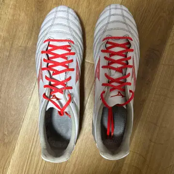 Mizuno 축구화 스파이크 화이트/레드
