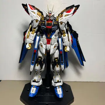 스트라이크 프리덤 건담 MGEX 건담 프라모델