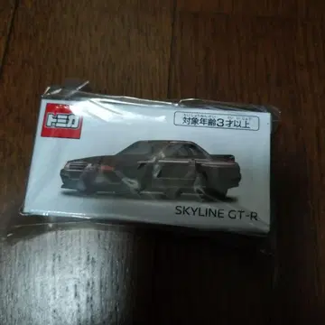 새상품 토미카 닛산 온라인 스카이라인 GT-R BNR32 레드펄