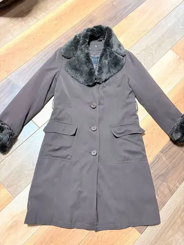 BOSCH 퍼 포함 브라운 롱 코트 3way