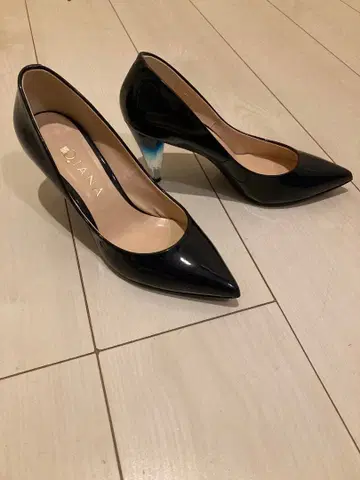 다이애나 DIANA 에나멜 블랙 펌프스 하이힐 23cm