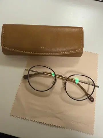 Zoff 키리마루 콜라보 안경