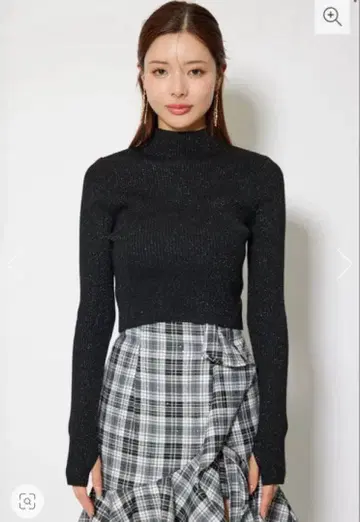 rienda 엄지손가락 구멍 워셔블 하이넥 니트탑