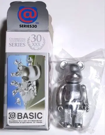 베어브릭 30 베이직 [ 대B ]