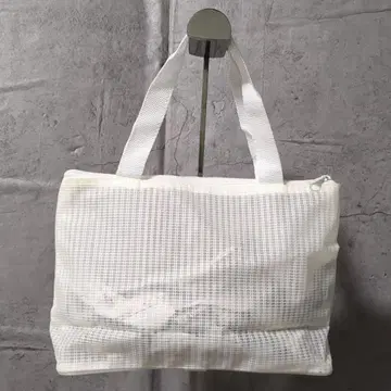 토트백 스켈레톤 바닥 있음 화이트