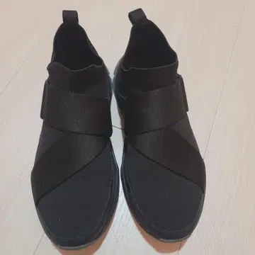 emmi eco 니트 스니커즈 블랙