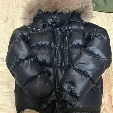 CAMP7 블랙 다운 자켓 L 사이즈 가격 대폭 인하 있음