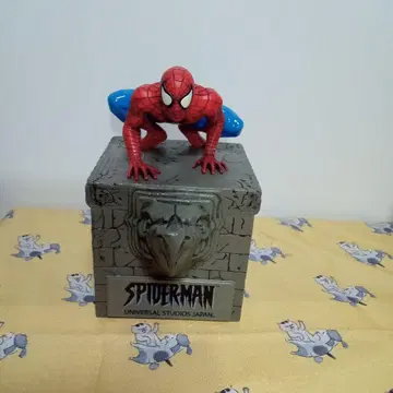 스파이더맨 피규어 유니버셜 스튜디오