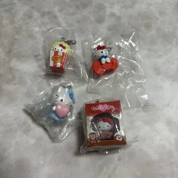 헬로키티 캡슐 토이 4개 세트