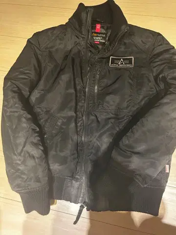 ALPHA INDUSTRIES 블랙 MA-1 플라이트 자켓 M