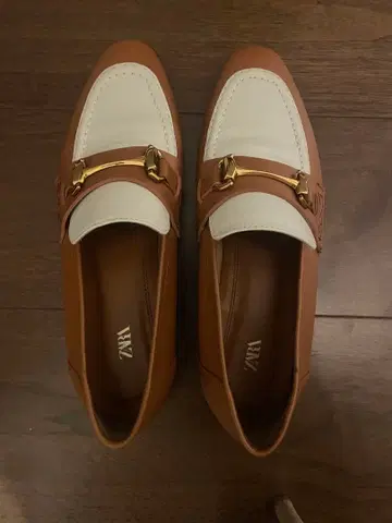 ZARA 바이컬러 로퍼