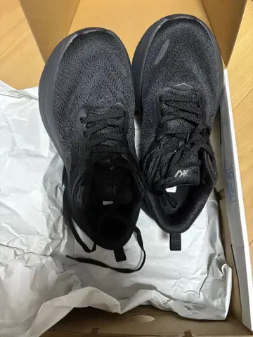 호카오네오네 스니커즈 27cm 통굽