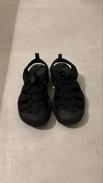 킨 뉴포트 H2 블랙 킨