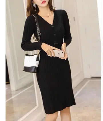 블랙 리브 니트 원피스
