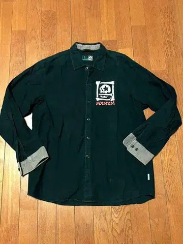 MAGICAL MOSH MISFITS 블랙 셔츠 L 사이즈